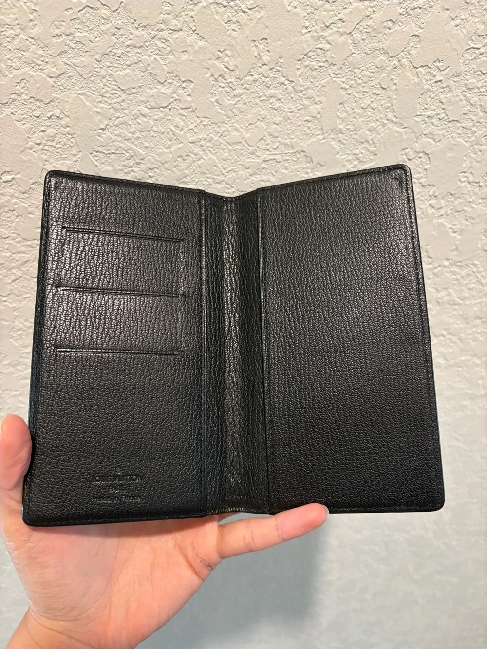 Sold Louis Vuitton BJ1013 Mens Bifold Black Leather Long Wallet